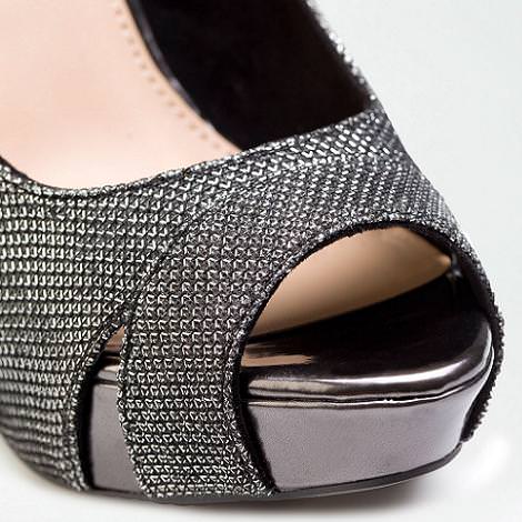 Nuevos zapatos de fiesta de Bershka
