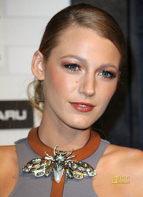 Blake Lively con un vestido de Lanvin