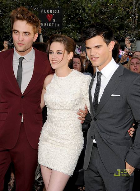 Fotos del estreno de Eclipse: Kristen Steward, Robert Pattinson, Taylor Lautnet, Dakota Fanning,...