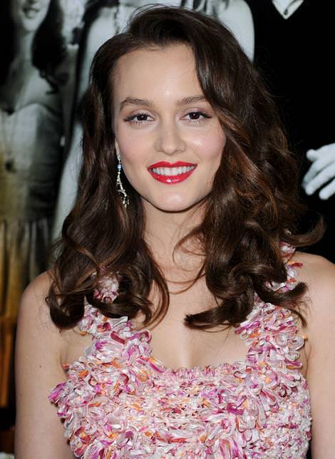 Leighton Meester looks de fiesta