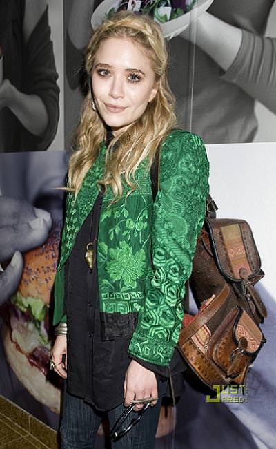 Mary Kate Olsen con mochila