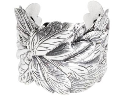 Collares y pulseras de Stradivarius