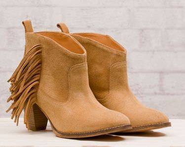 zapatos de stradivarius primavera  botin flecos