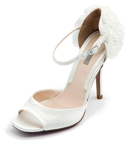 Zapatos de novia de Uterque Zapatos de novia de Uterque