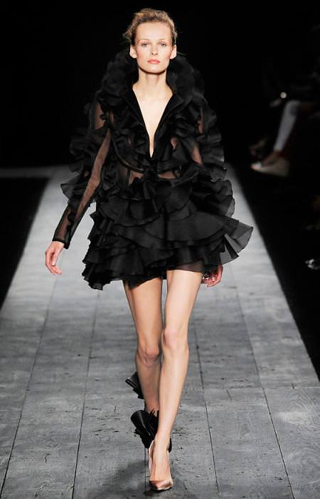 moda otoño invierno  , de alta costura, de Valentino