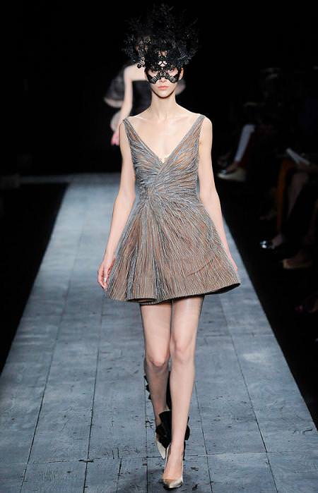 moda otoño invierno  , de alta costura, de Valentino
