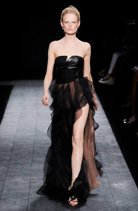 moda otoño invierno  , de alta costura, de Valentino