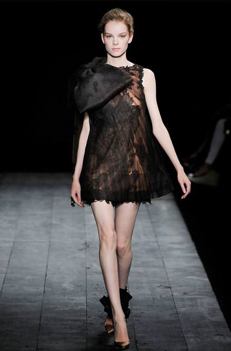 moda otoño invierno  , de alta costura, de Valentino