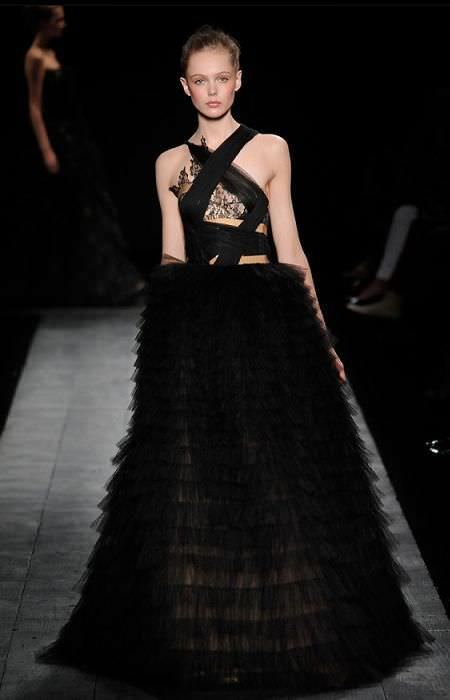 moda otoño invierno  , de alta costura, de Valentino