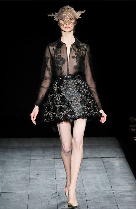 moda otoño invierno  , de alta costura, de Valentino