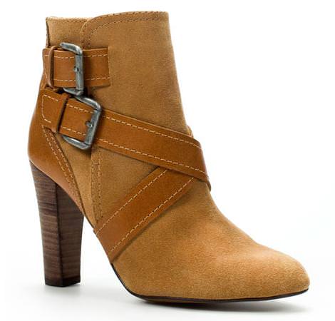 Botines hebilla