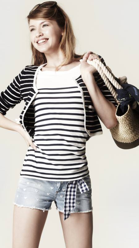 Zara primavera : Casual Lookbook Junio