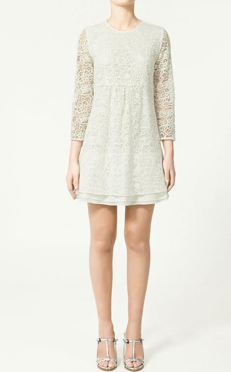 Vestido bordado de Zara