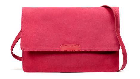 Bolsos sobres de colores de Zara