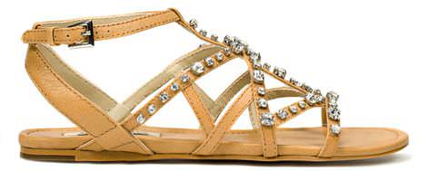 sandalia de piedras de rebajas de zara