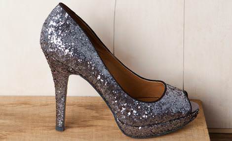 Zapatos peep toe glitter de Pull and Bear